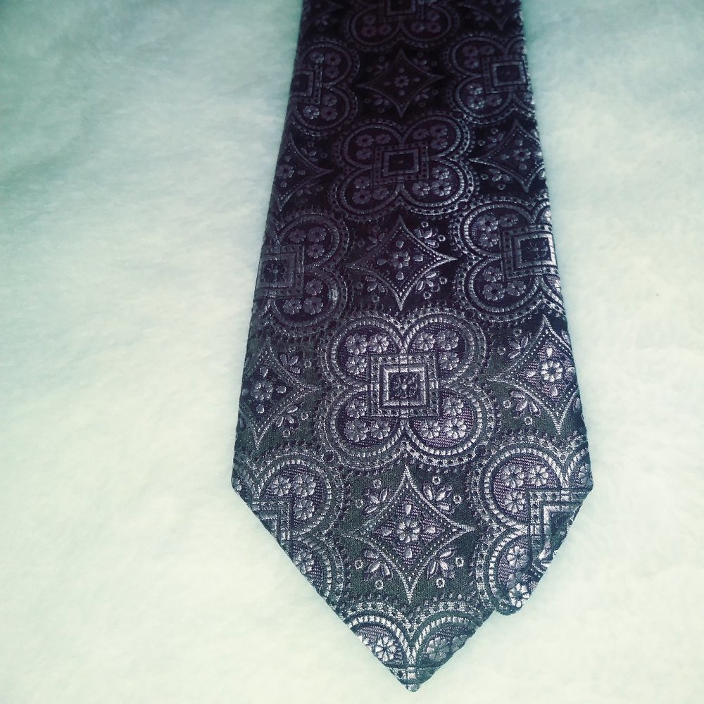 Ted Baker of London 100% imported silk tie